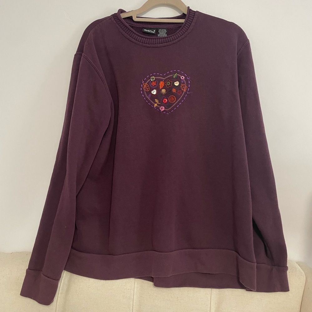 Vintage Embroidered Sweatshirt Women’s Pullover